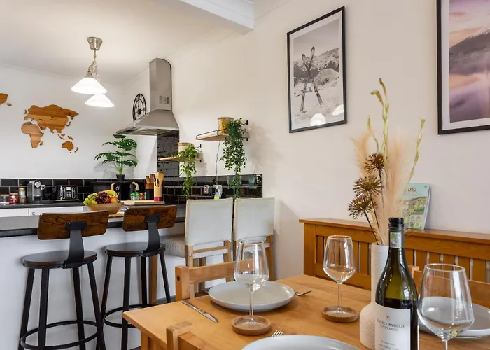 Bath City Cottage - Free Parking & Crescent Views