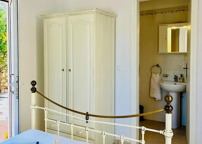 Villa Rosaria - Secluded Villa With Private Pool