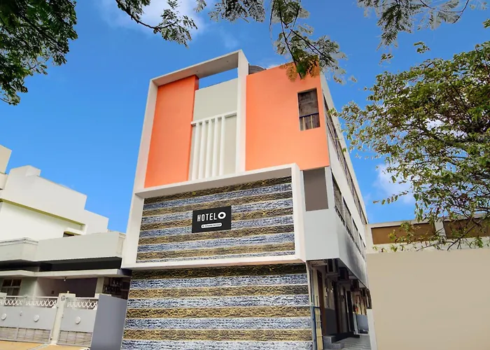 Super Hotel O Chinnamuthu Main Street