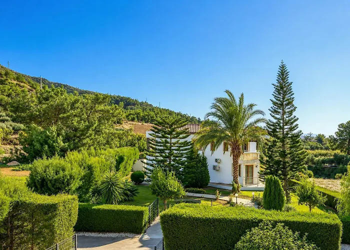 Villa Argaka Heights