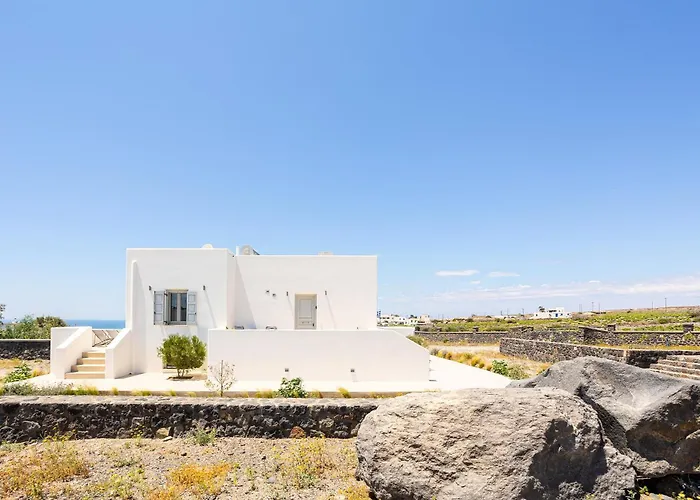 Assyr A - Santorini Cozy Cycladic Retreat