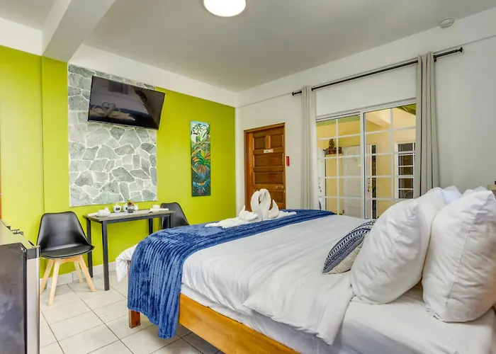 Hill Garden Boutique Resort