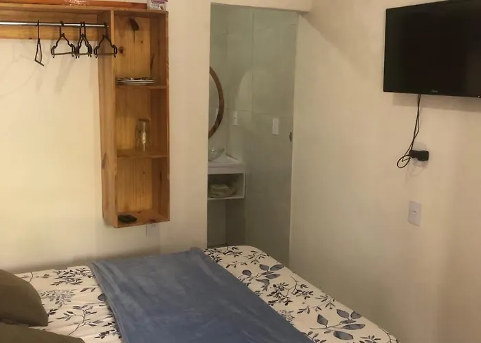 Pousada Da Nenem - Quarto Tangerina