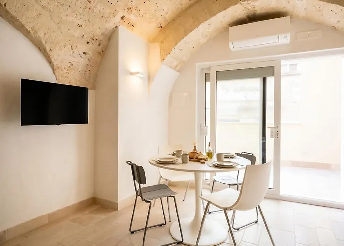 Palazzo Della Torre - Seaview Luxury Historical Apartments