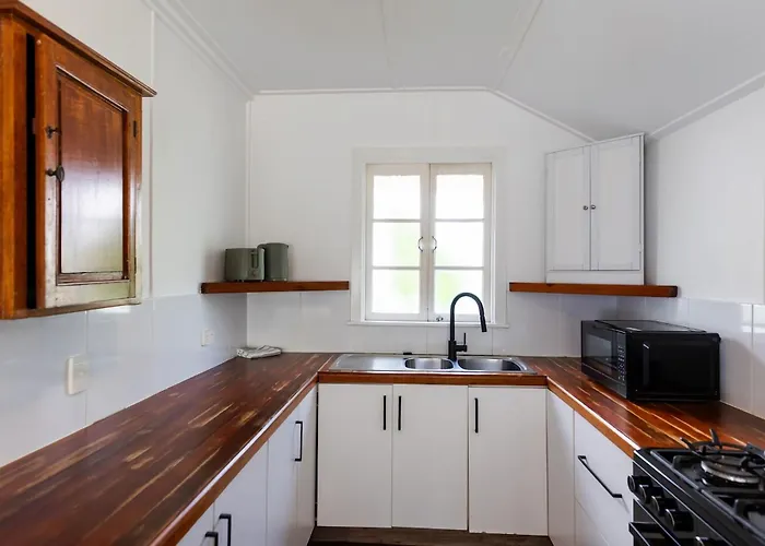 Charming Cottage Stay