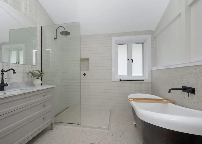 Grand 4Br Queenslander On Harold Sleeps 7