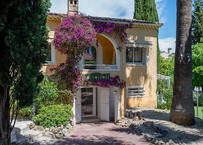 Villa Oscar