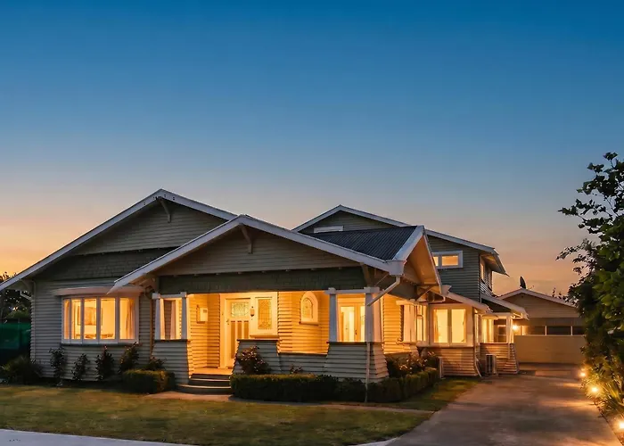 Tresco Apartments - Quiet Luxury In The Heart Of Blenheim