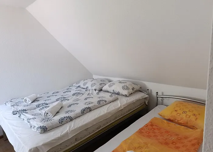 Szines Apartmanok Es Kemences Apartmanok