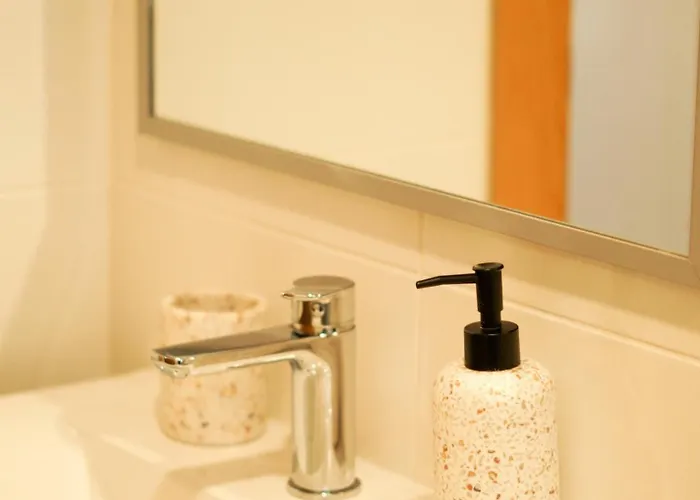 Viela Guest House Premium
