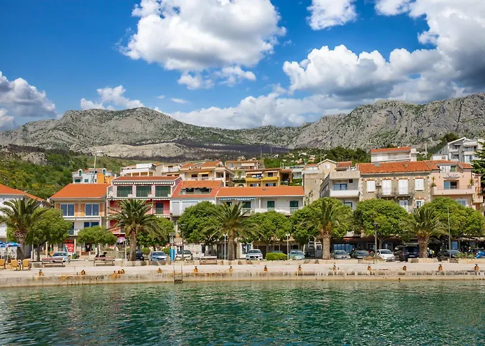 Marina Apt Near Makarska /W Balcony - Happy Rentals