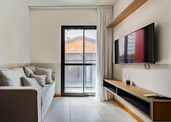 Porto Privilege Housi - 400M Da Praia, Barra, Circuito Do Carnaval, Piscina No Rooftop, Academia, Coworking E Minimarket By Carpediem