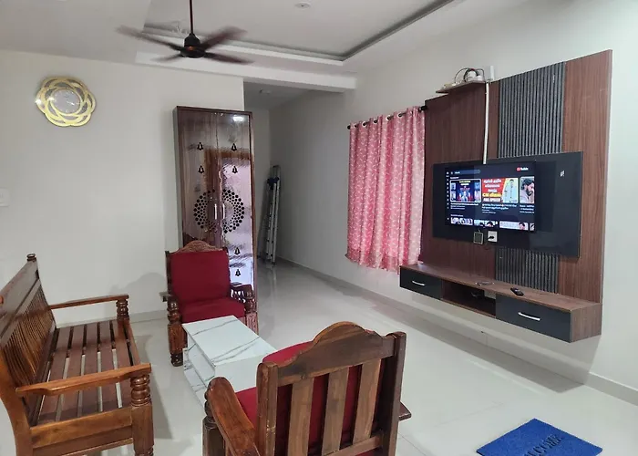 Holiday Home Madurai - Duplex Villa Umachikulam