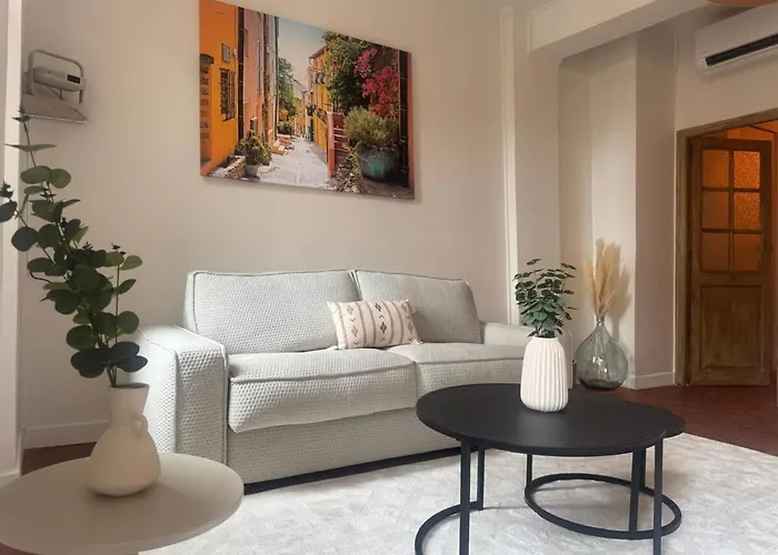 Le Regent - Perpignan City Center