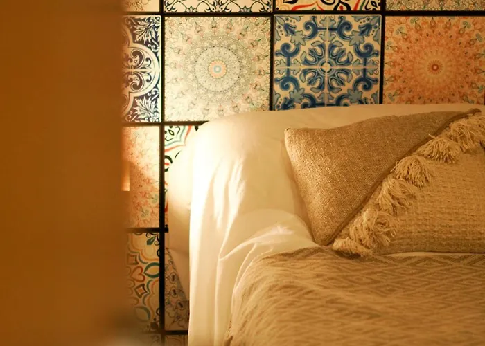 Viela Guest House T1