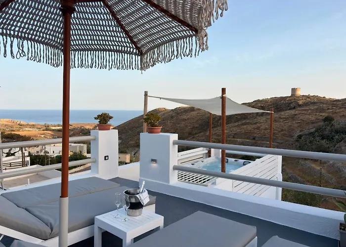 Asmeri Residence With Jacuzzi In Santorini
