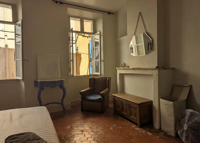 The Artist'S House