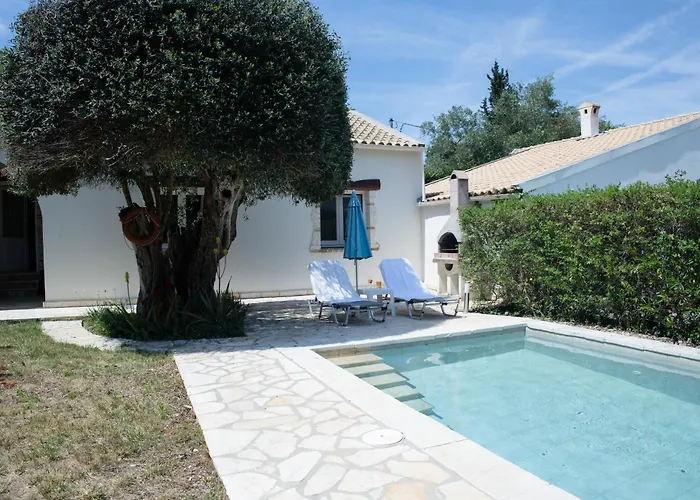 Charmante Petite Maison A Corfou