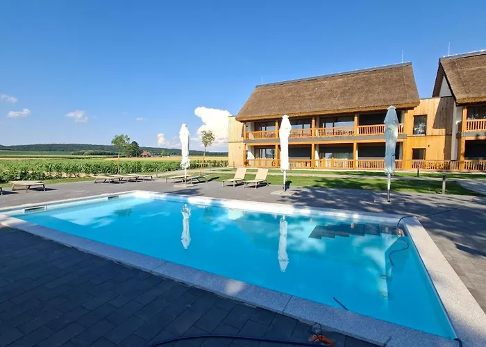Buticni Hotel Soncno Polje
