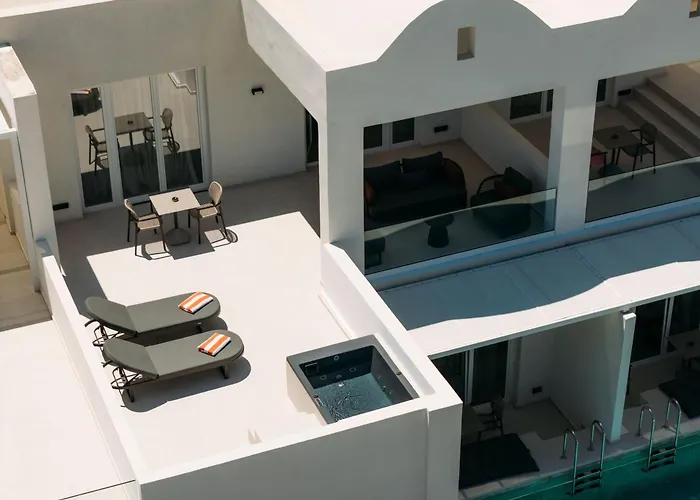 Santorini Heart Hotel & Spa