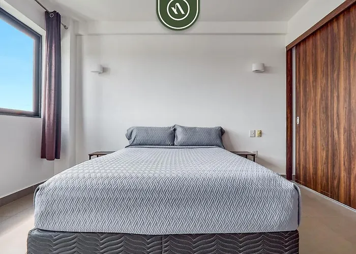 2Br Condo With Private Terrace - Near To The Beach