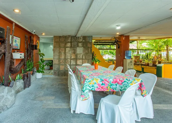 Yahweh'S Spring Retreat And Resort