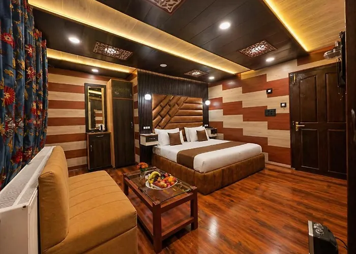 Pine View Resort