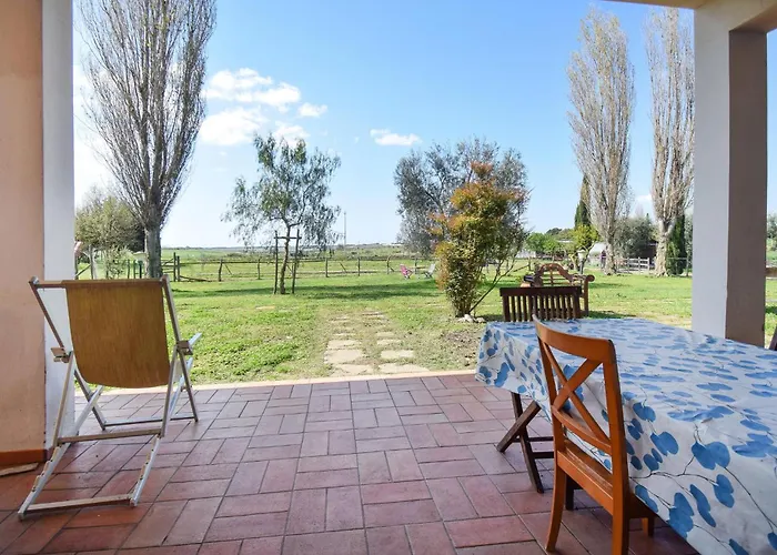 Nice Home In Pescia Romana With Wifi