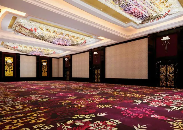 The Trans Luxury Hotel Surabaya