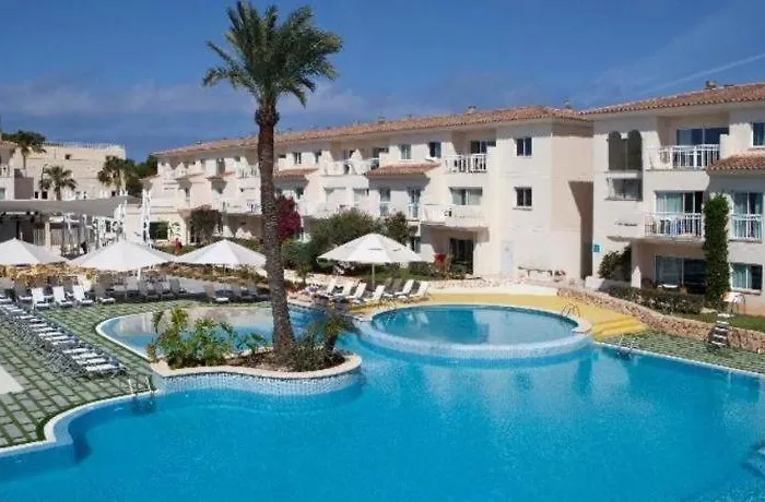 Hotel Isla Cabrera