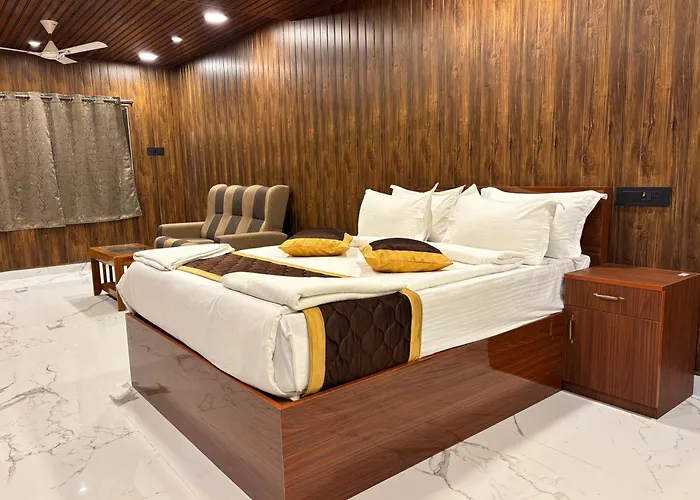Thamira Residency