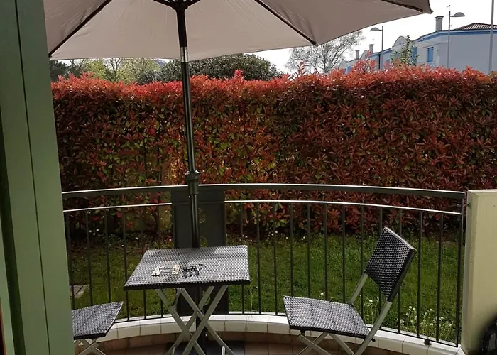 Appartamento Casa Vacanza A Jesolo Con Giardino Privato E Box Auto Per Famiglie