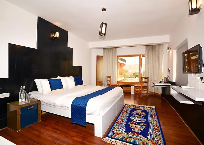 Hotel Karakoram