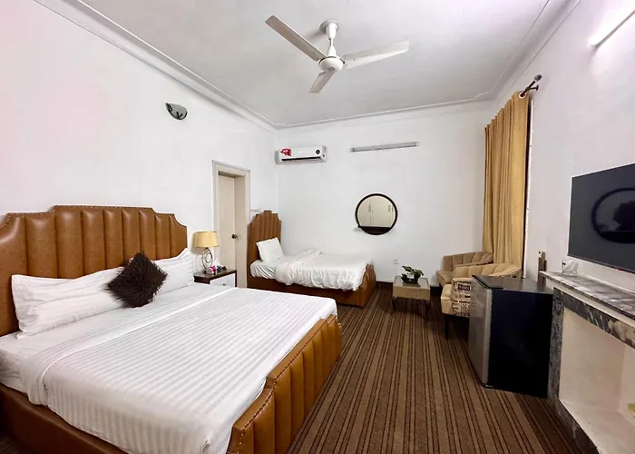 Grand Berkshire Hotel Peshawar
