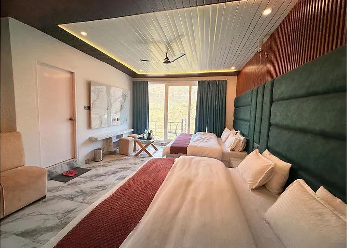Trishul Inn