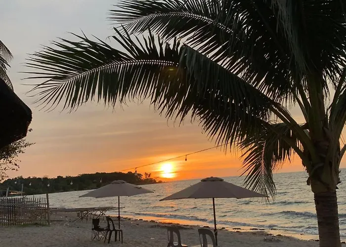Jeanette Beach Resort