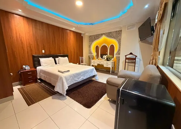 Hotel Troya