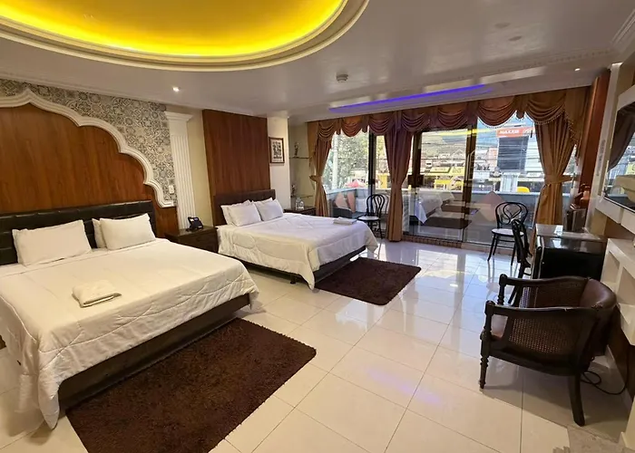 Hotel Troya