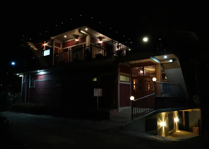 The Windbloom - Himalayan Farm Stay