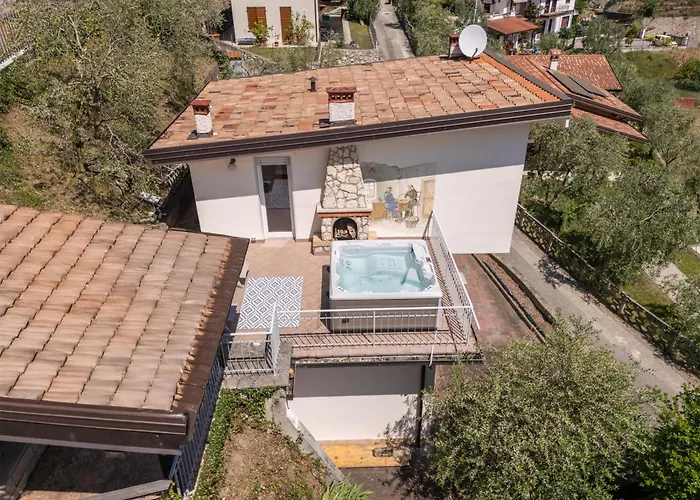 Villa Natura Panoramic Lake Garda