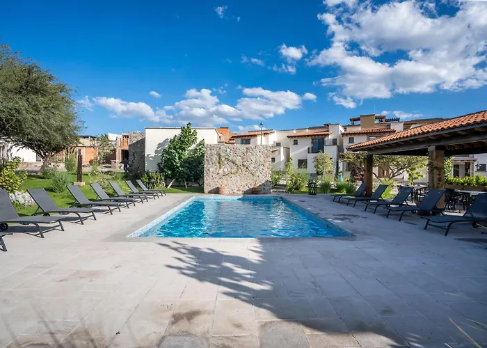 Private Hot Tub - Cozy 2Br Home In Nueva Escondida