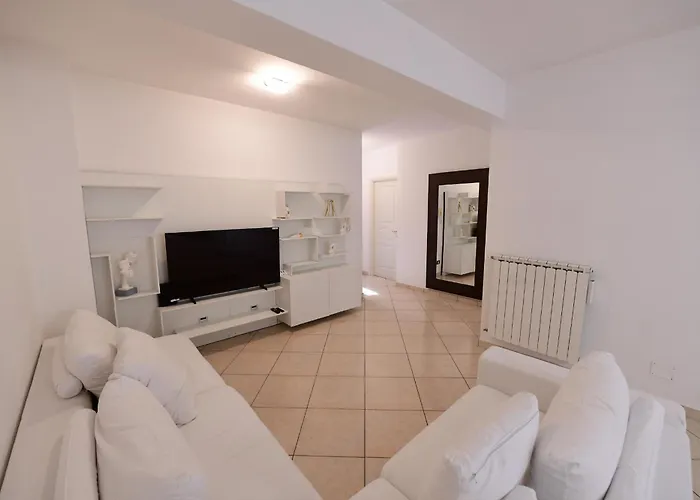 Home & Corso Elegant City Stay Avellino -Casa Vacanza Con Terrazza Privata