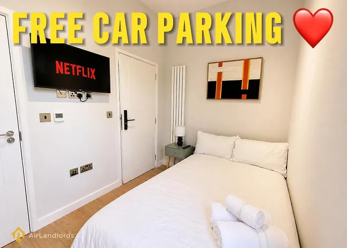 Modern Studio In The Heart Of Hounslow!