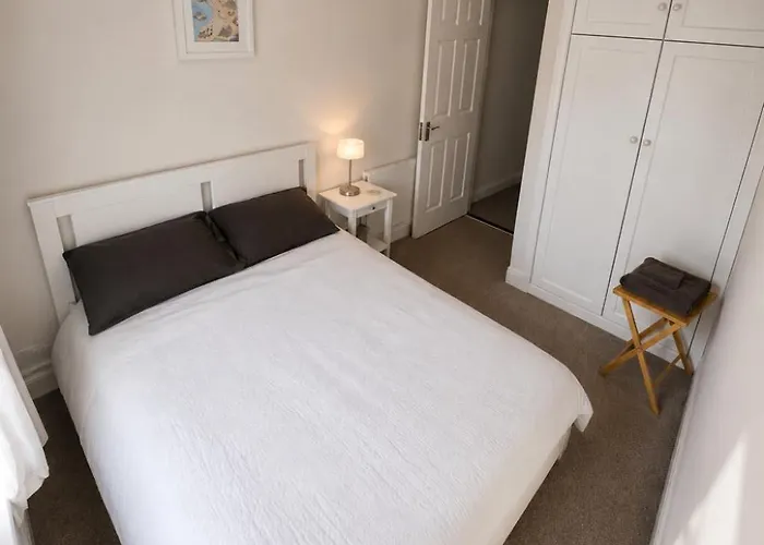 Waterford Viking Triangle Spacious 2-Bed City Centre Apartment