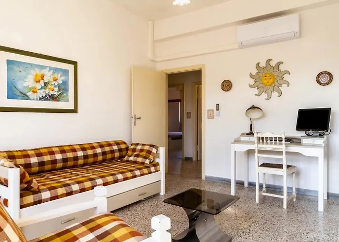Ampio Appartamento Con Terrazzo E 2 Camere A Marina Di Grosseto