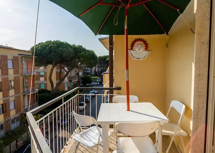 Ampio Appartamento Con Terrazzo E 2 Camere A Marina Di Grosseto