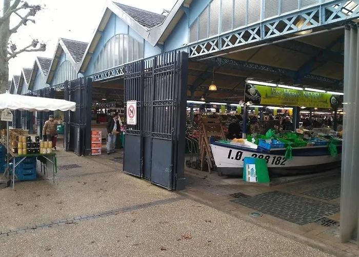 1Min Rer A - T2 Renove & Tout Equipe - 20Min Paris