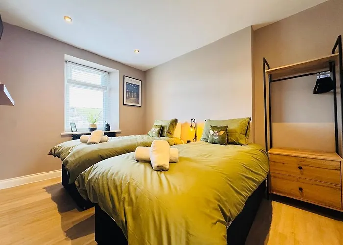 Station House Flat 2 - 3 Bedrooms - Sleeps 6 - Bedroom Tvs - Nintendo Switch