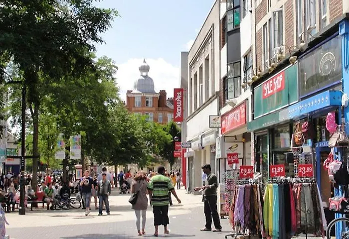 Exclusive 1 Bedroom Flat In The Heart Of Hounslow!