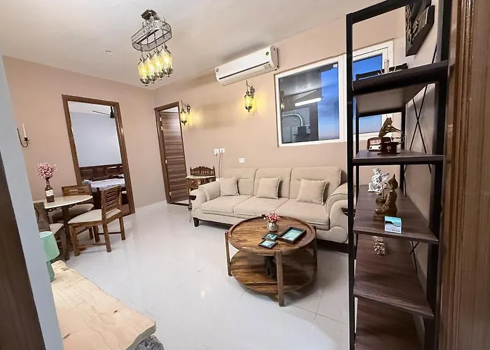 Flat In Chandigarh Skyline View 13Th Floor